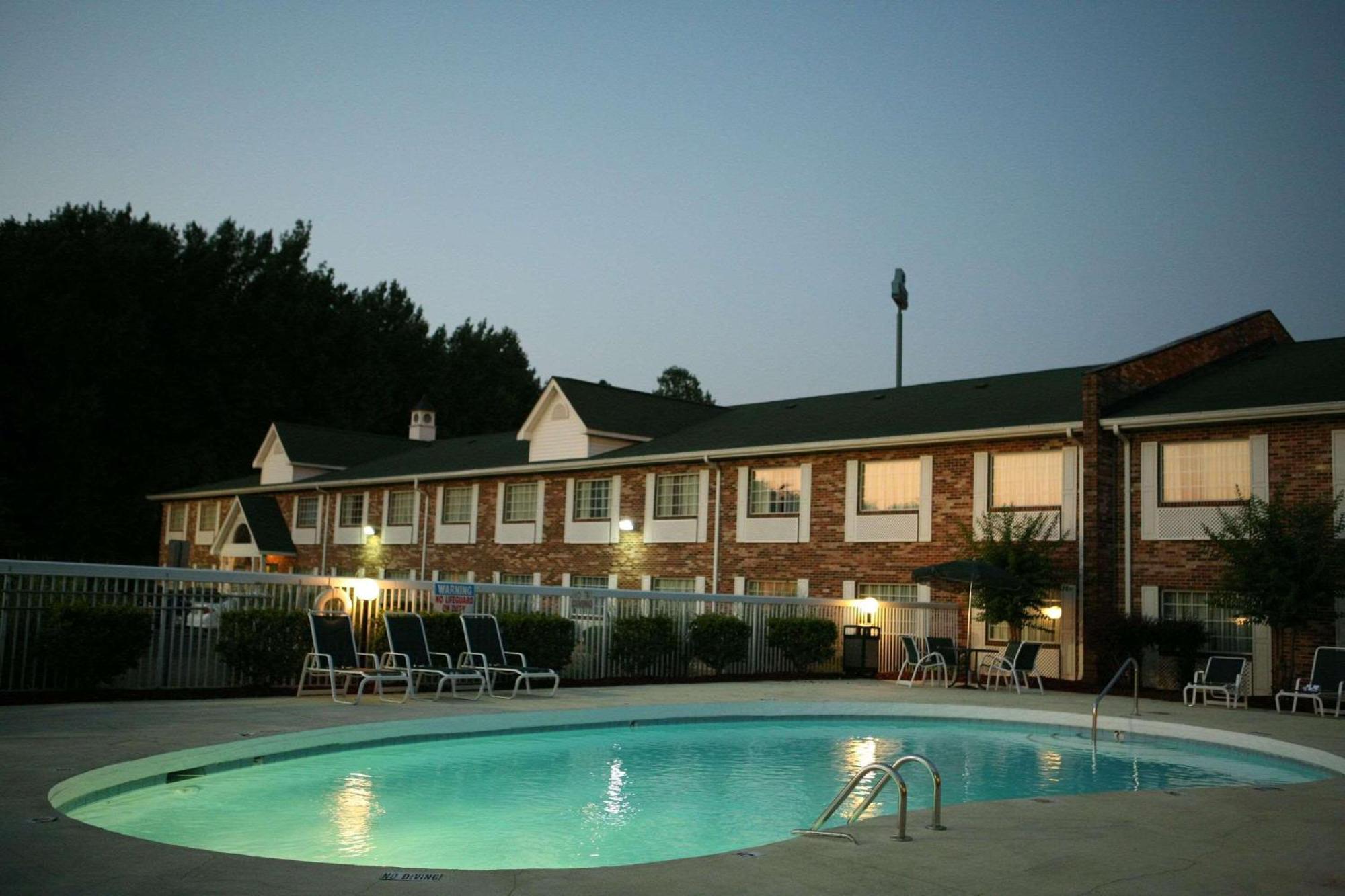 Country Inn & Suites By Radisson, Charlotte I-85 Airport, Nc Eksteriør billede