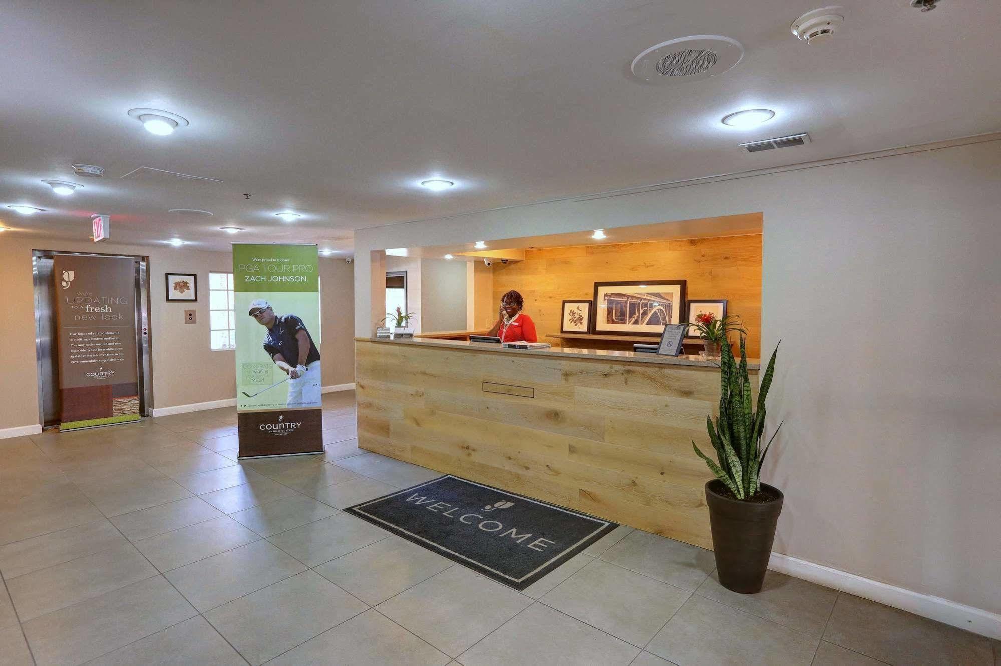 Country Inn & Suites By Radisson, Charlotte I-85 Airport, Nc Eksteriør billede