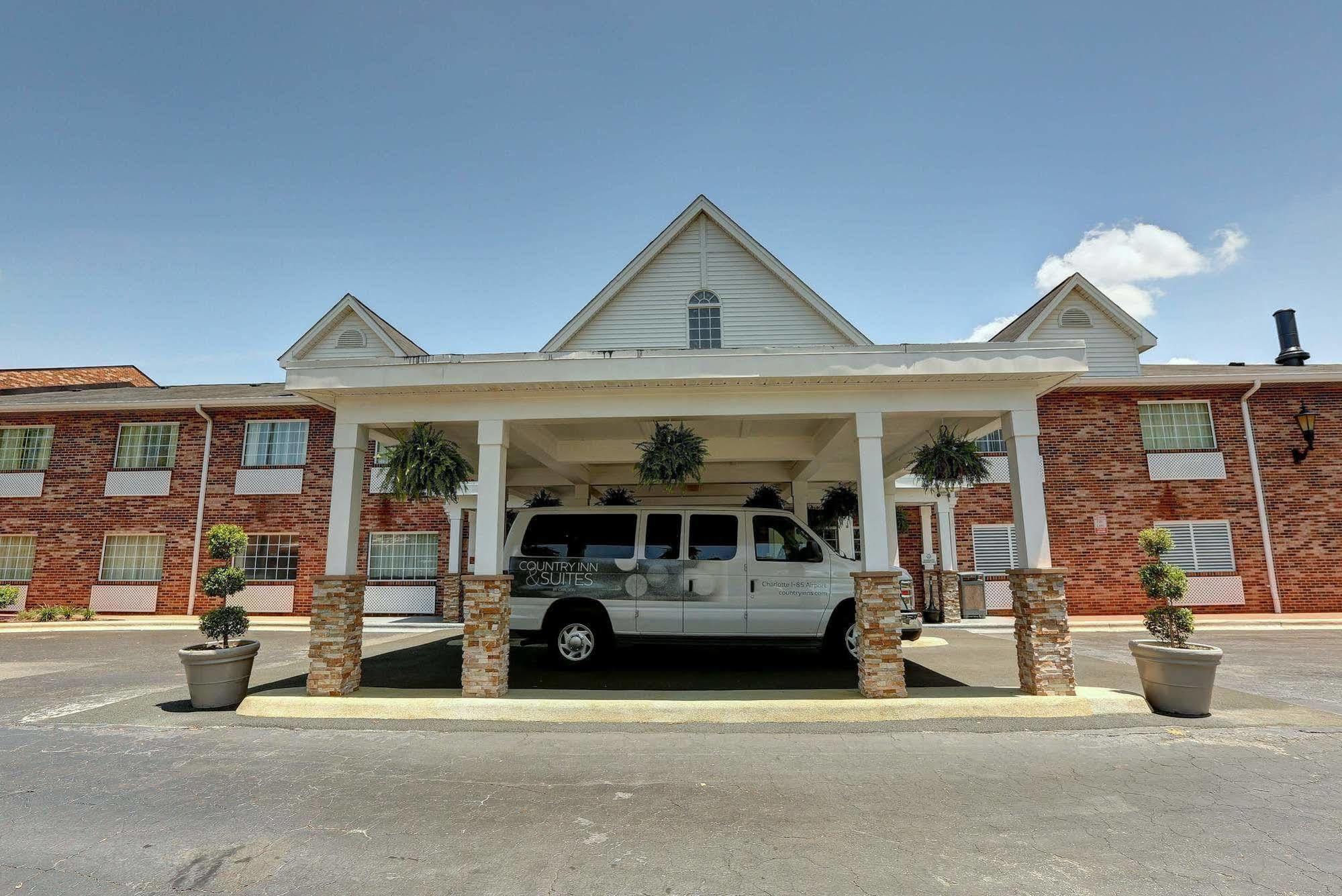 Country Inn & Suites By Radisson, Charlotte I-85 Airport, Nc Eksteriør billede