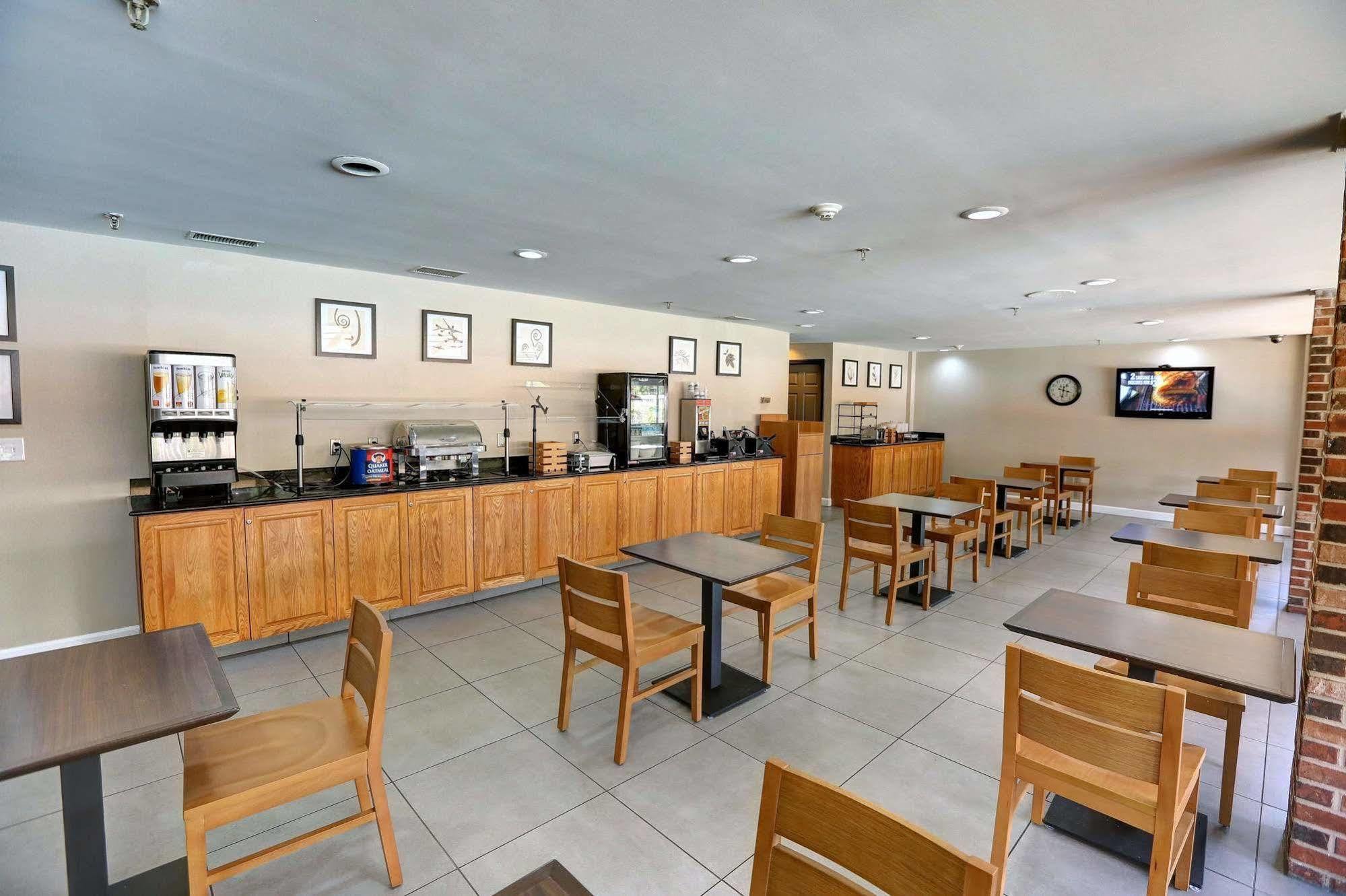 Country Inn & Suites By Radisson, Charlotte I-85 Airport, Nc Eksteriør billede